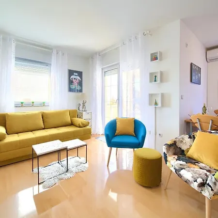 Apartman Noel Krk Town Exterior photo