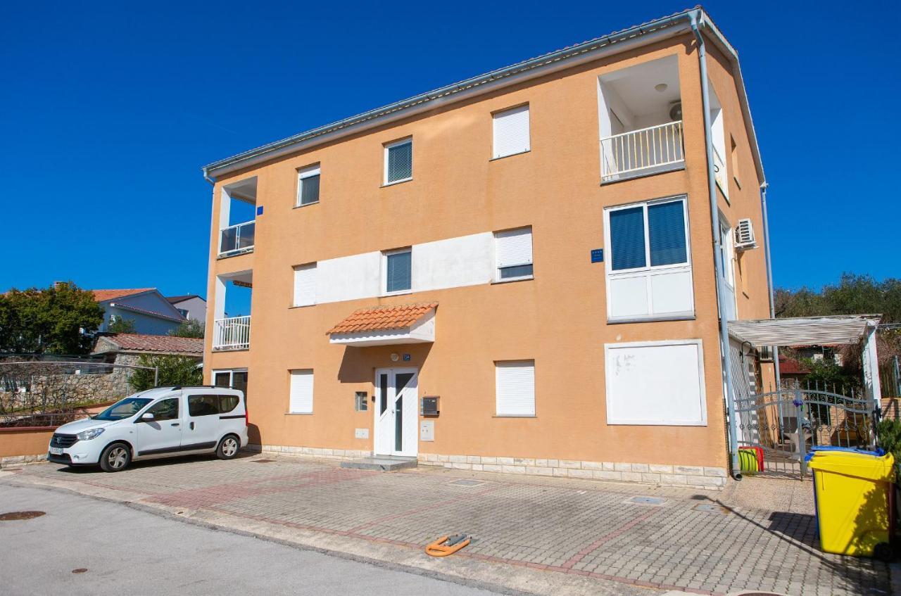 Noel Apartment Krk Town